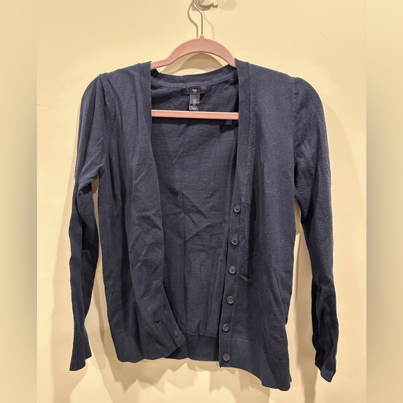 GAP Sweaters - Gap cardigan